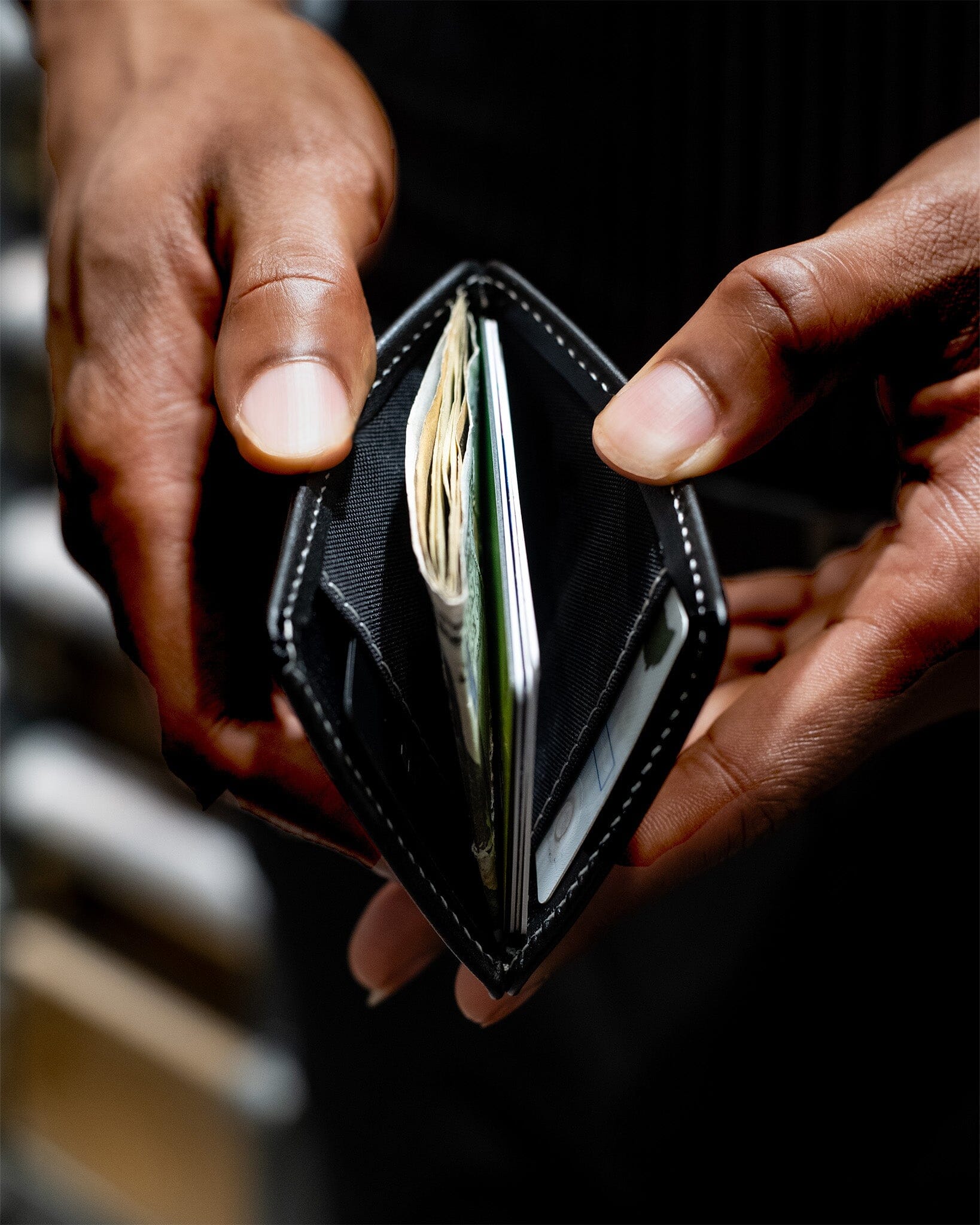 R1SO 1-Pocket 2-Slot Wallet (78mm) - Stealth Classic Wallet Slimmy