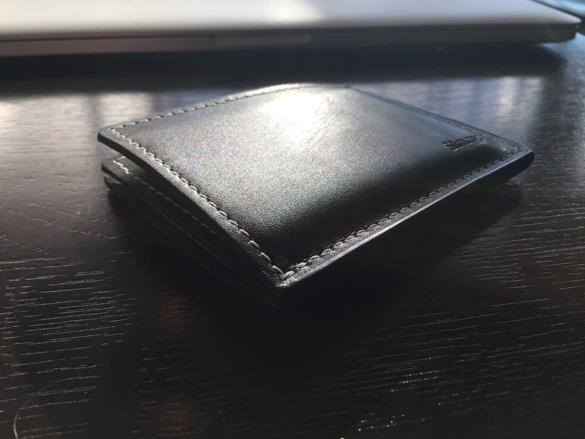 A Slim Leather Wallet Should Be All-Pro, No Con.